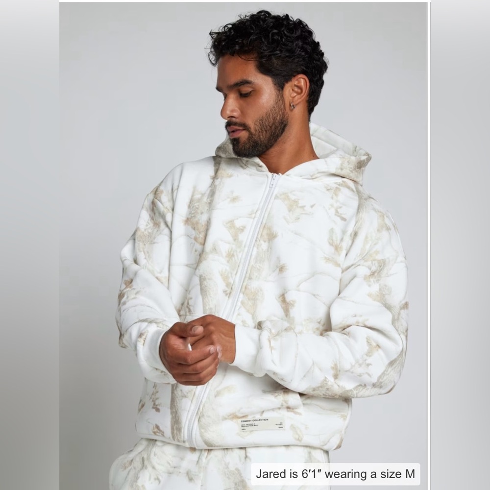 Comfrt Camo zip hoodie - Picture 6 of 13